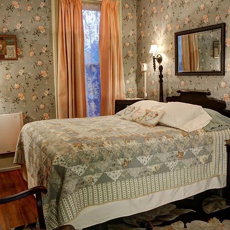 Barrister'S Bed & Breakfast 세네카폴스 외부 사진